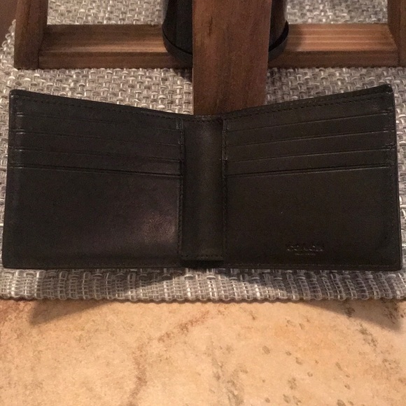 Coach camo billfold - Picture 2 of 5